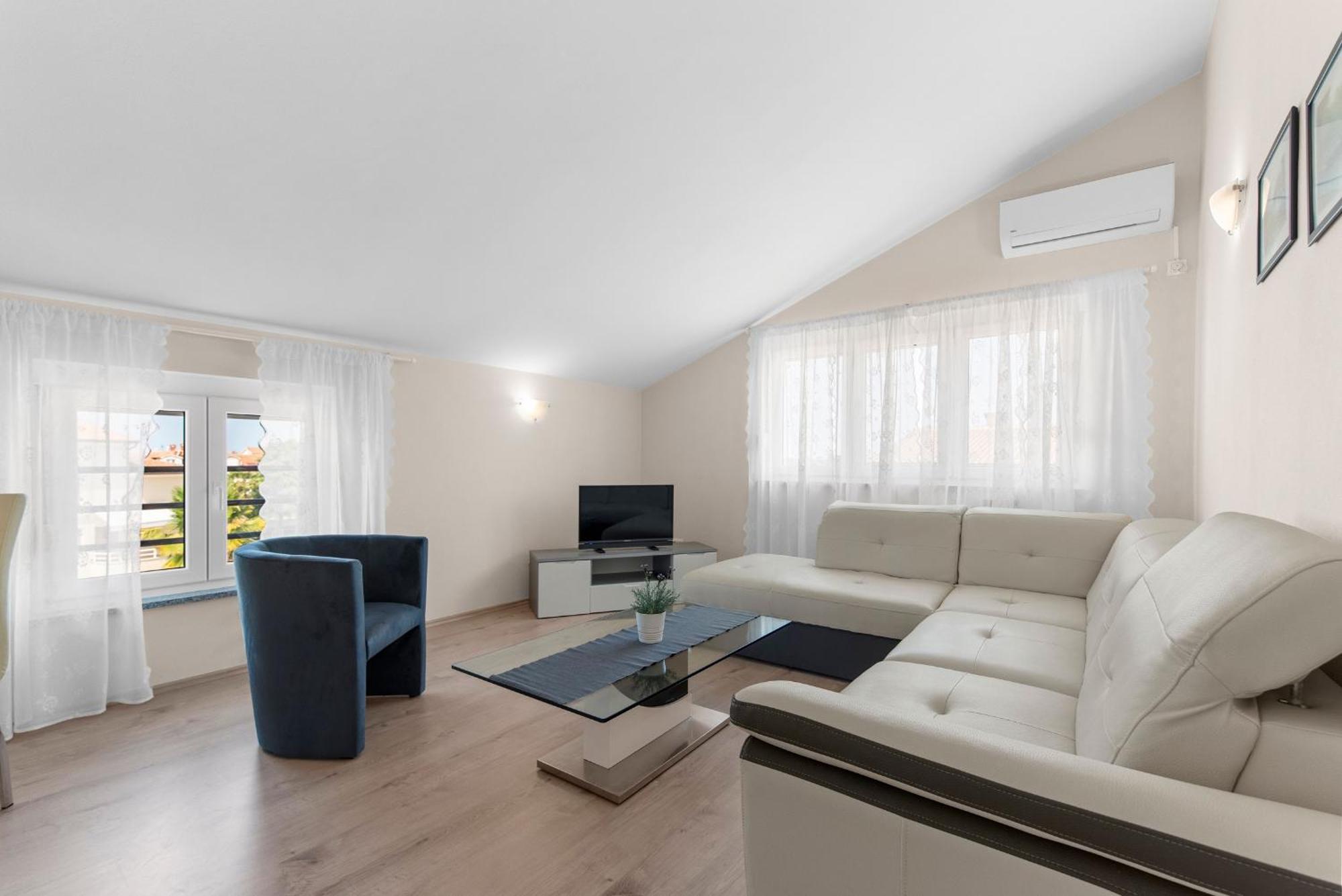 Villa Hope - Apartments With Shared Pool Porec Phòng bức ảnh