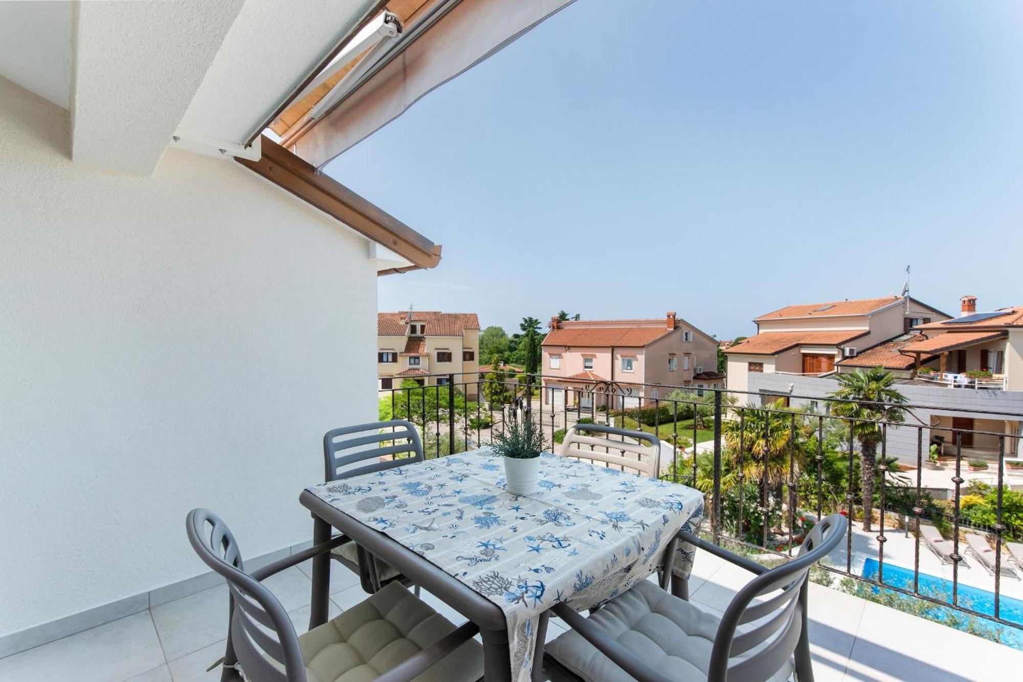 Villa Hope - Apartments With Shared Pool Porec Phòng bức ảnh